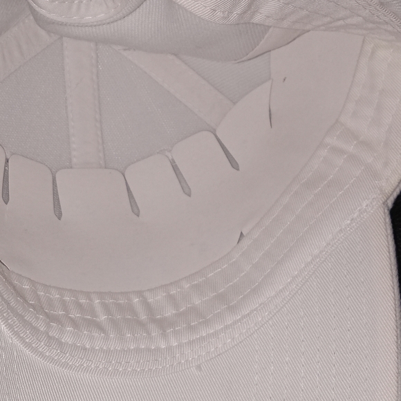 Adult Vintage Black and white unisex Nike baseball hat - Picture 7 of 7